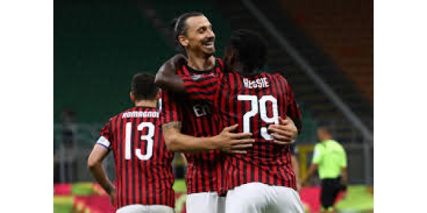 Baresi comenta camisa do AC Milan